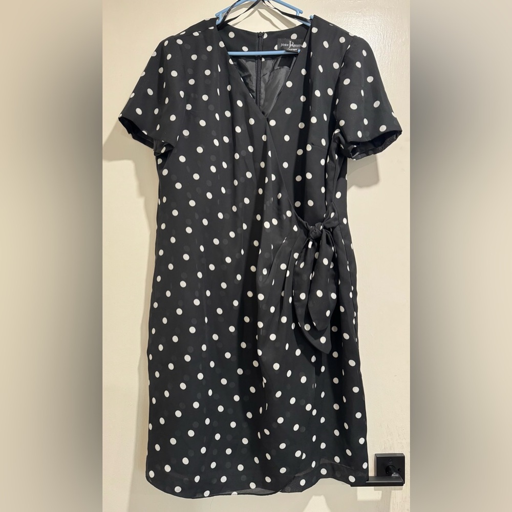 Elegant Black Polka Dot Midi Dress